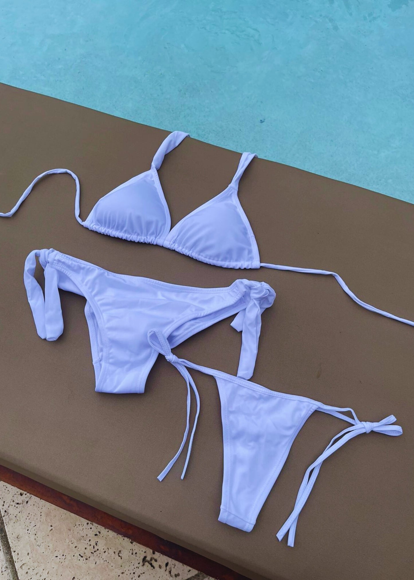 Bikini Triángulo "Tropicalia"
